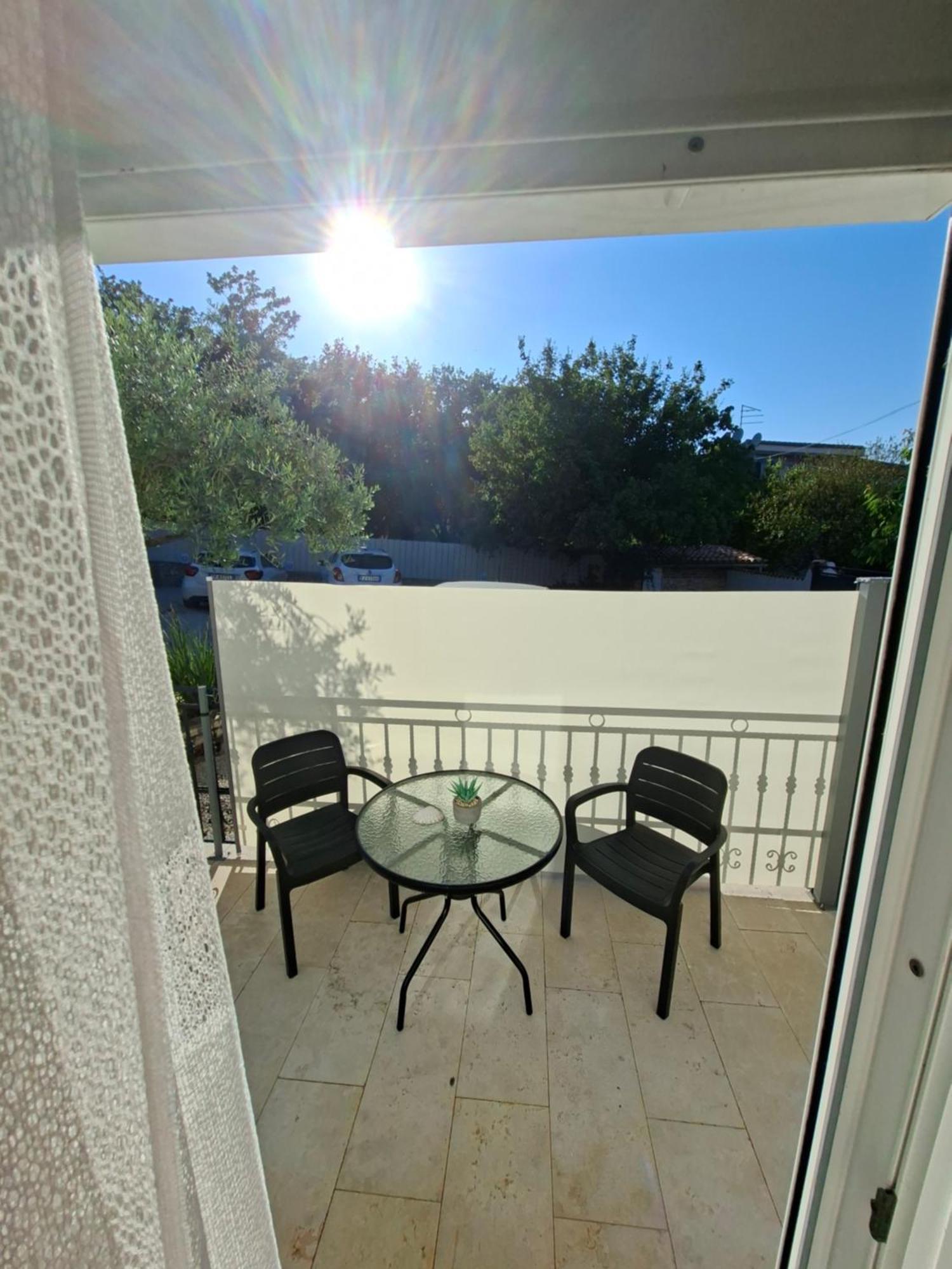 Martina Guest House Πόρετς Εξωτερικό φωτογραφία