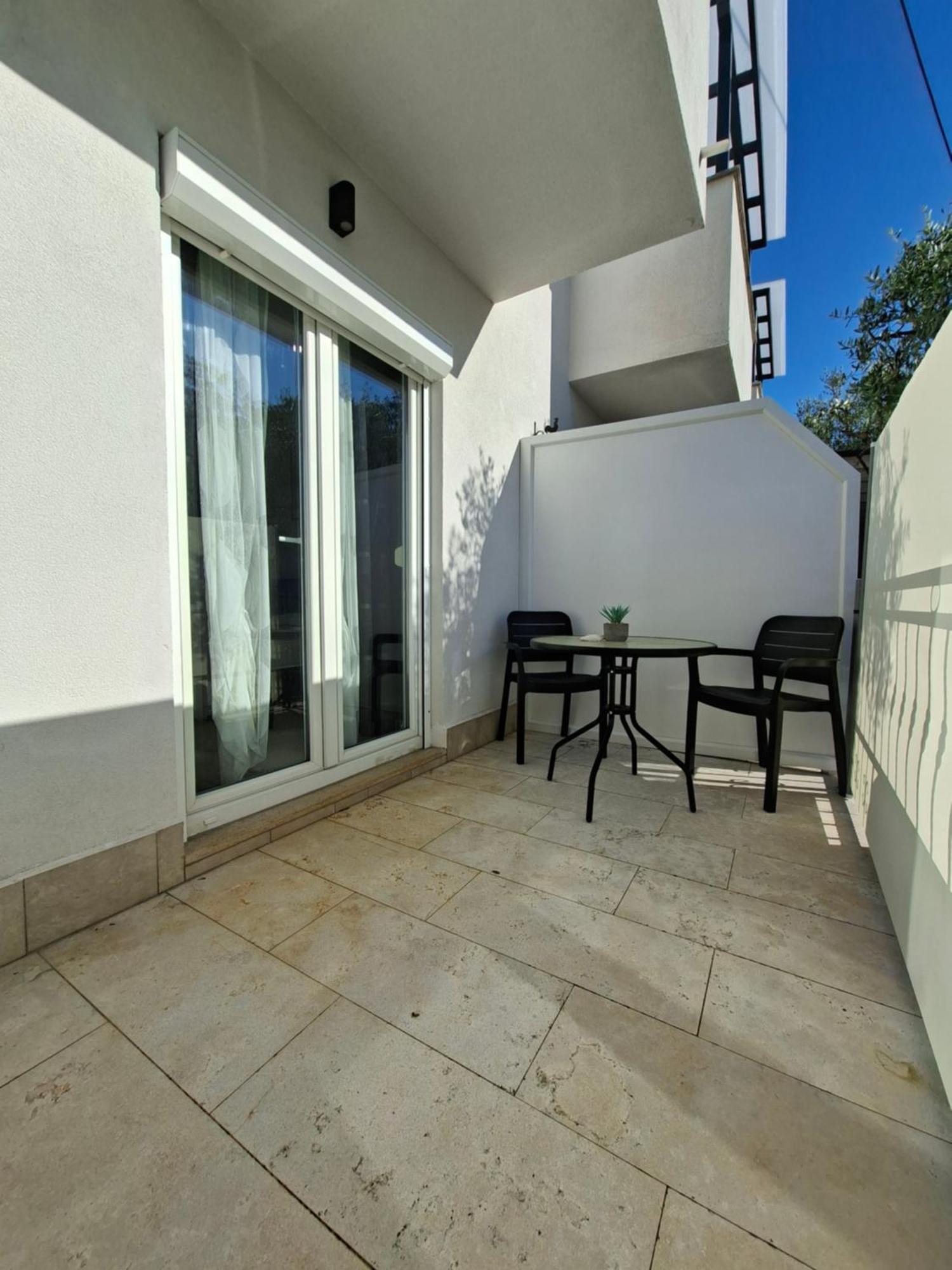 Martina Guest House Πόρετς Εξωτερικό φωτογραφία