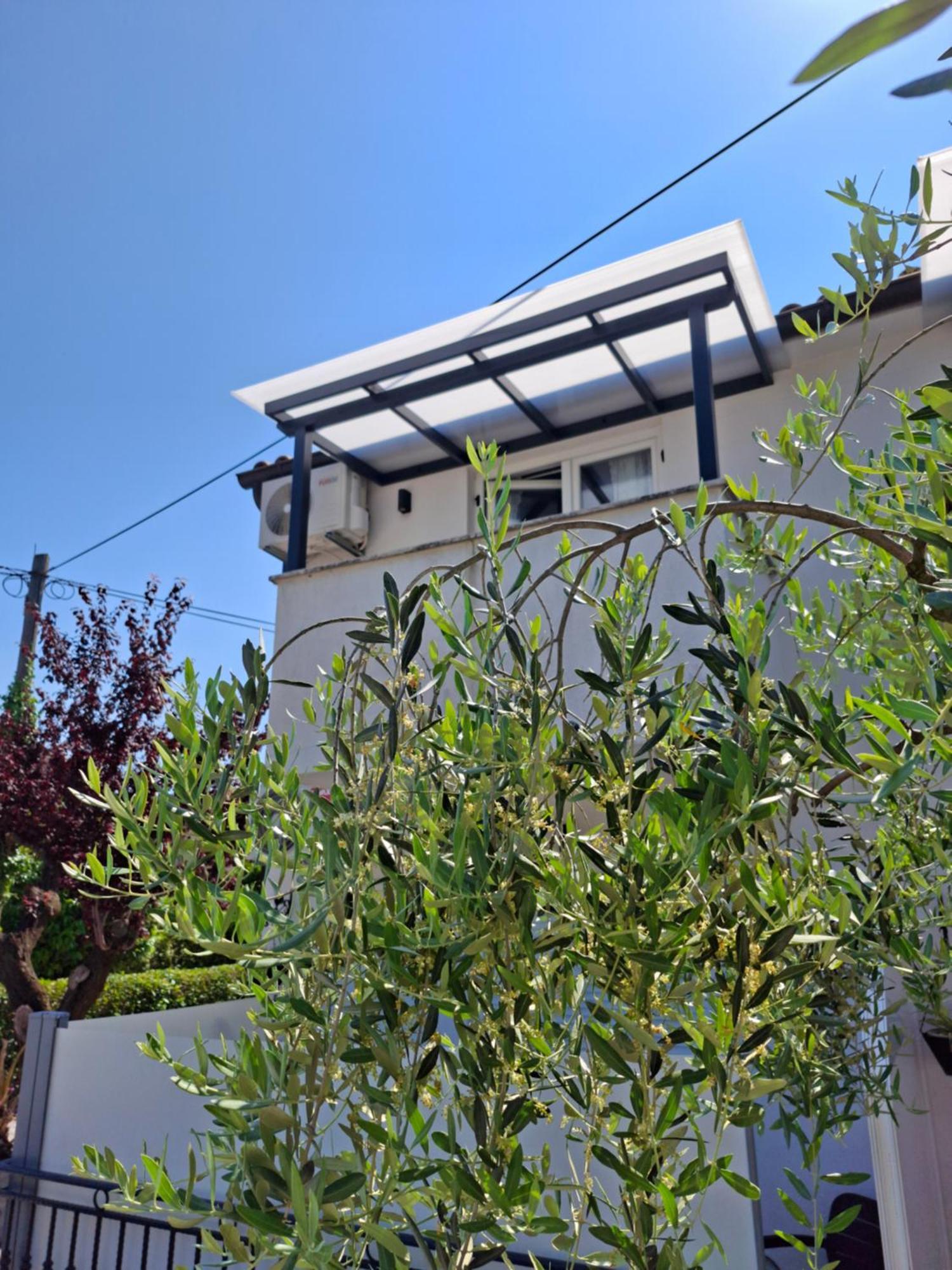 Martina Guest House Πόρετς Εξωτερικό φωτογραφία