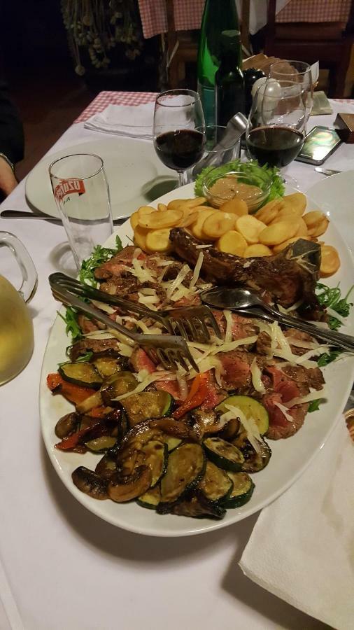 Martina Guest House Πόρετς Εξωτερικό φωτογραφία